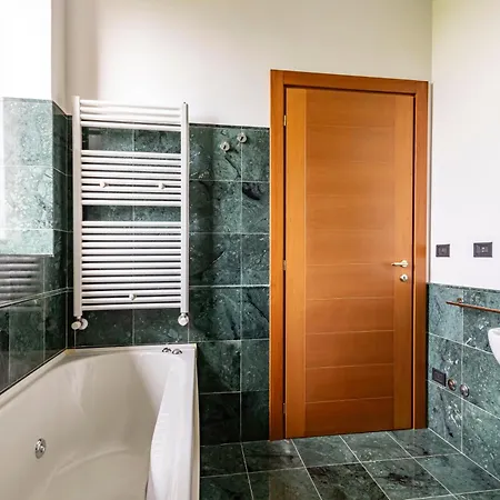 Guesthost - Giudecca Charming Flat X2 With Terrace *